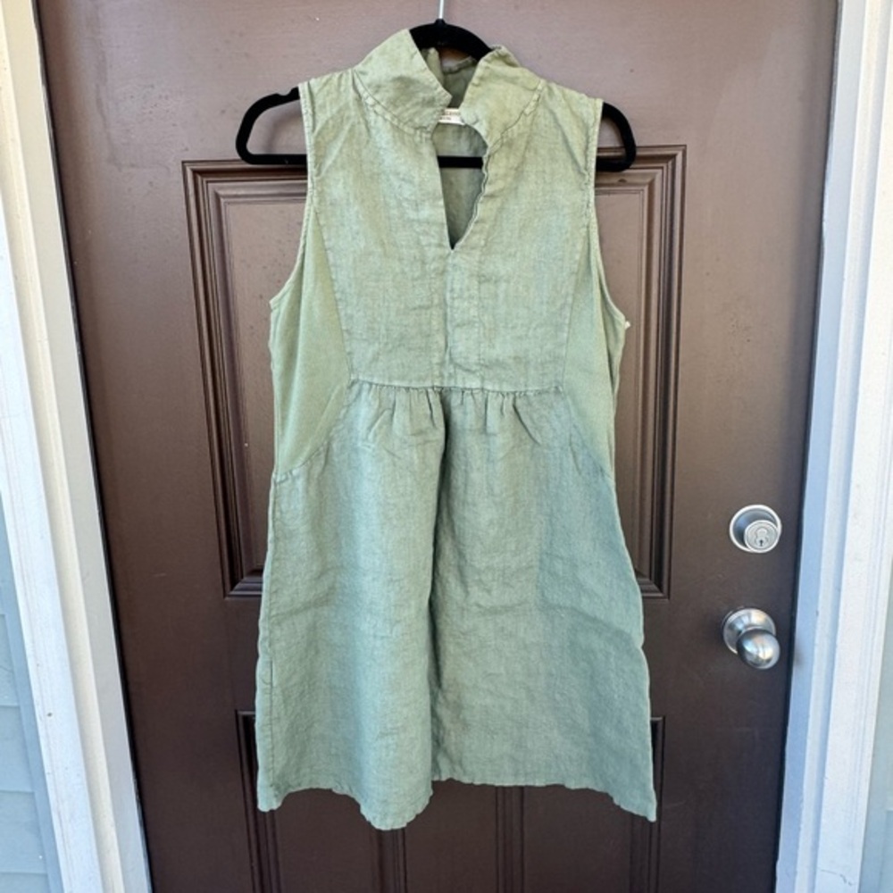 Terzo Millennio 100% Linen Sleeveless V-Neck Green Knee Length Dress